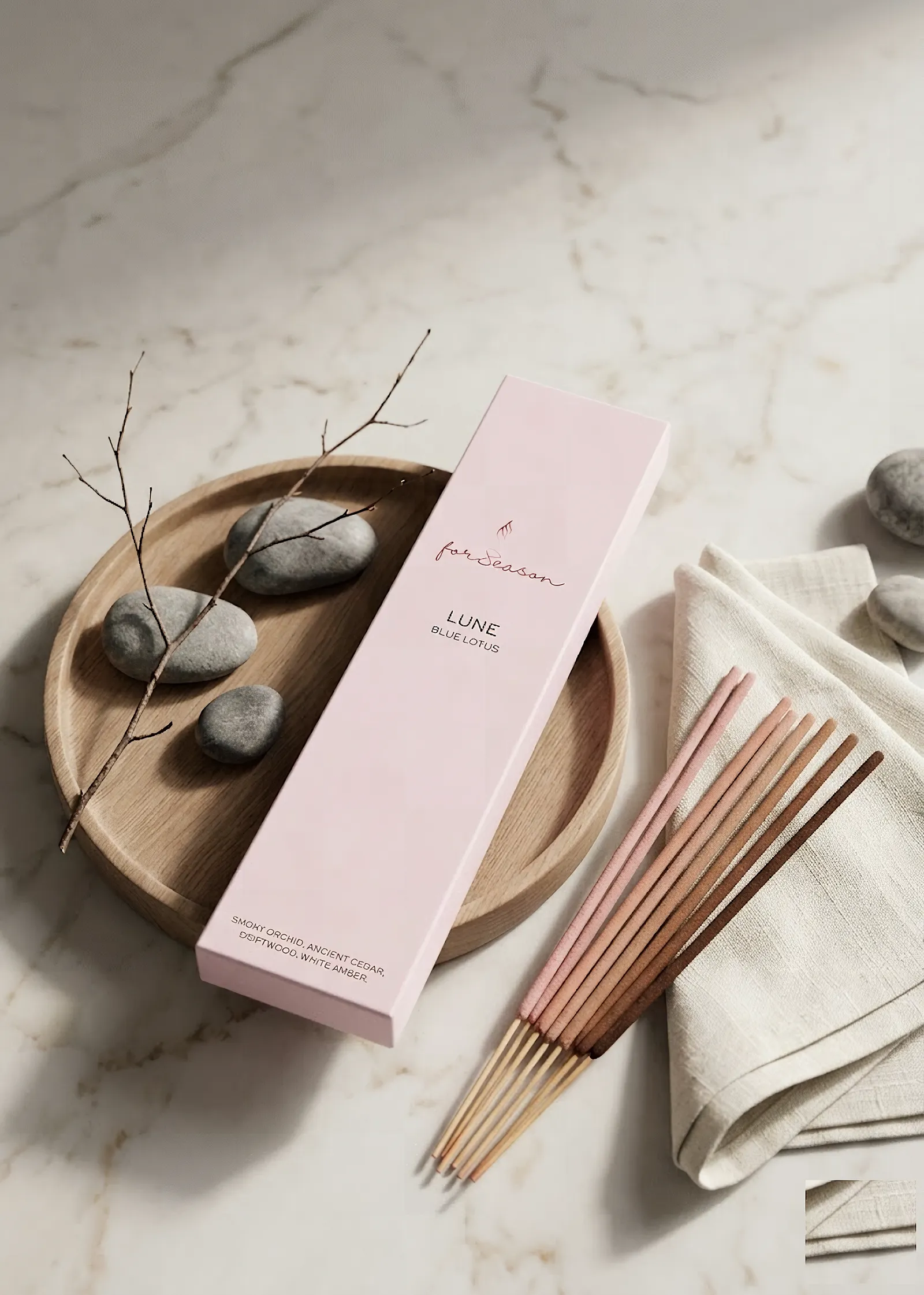 LUNE — Blue Lotus scented candle